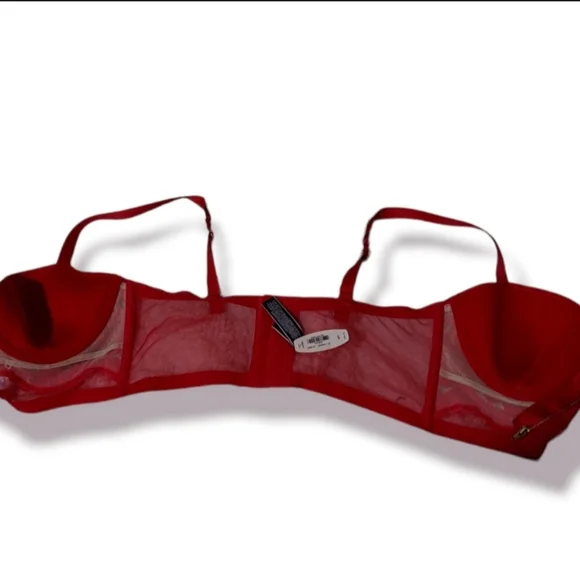 🆕 Victoria's Secret - Picture 2 of 6